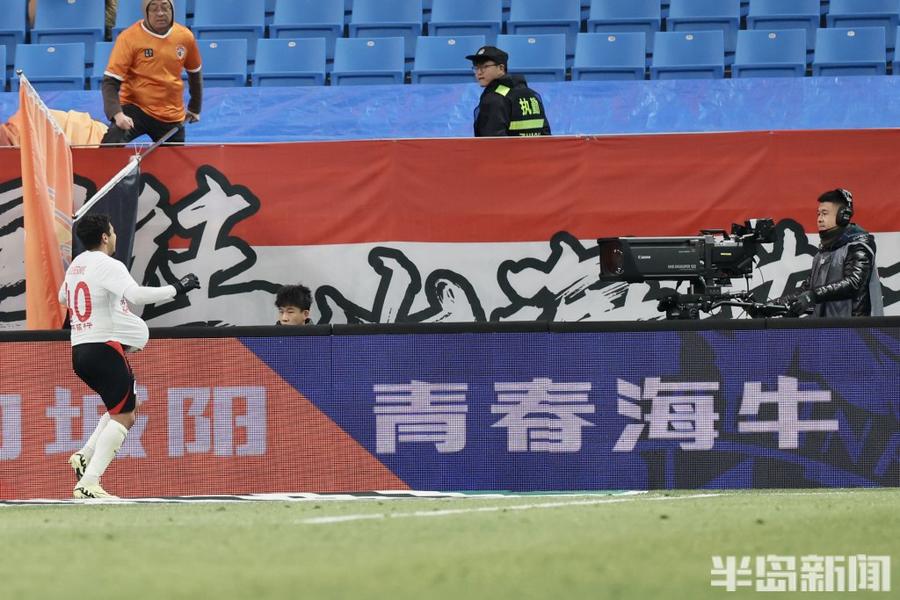 安博体育官方-亚泰主场不敌强敌，遭遇两连败(亚泰主场不敌强敌,遭遇两连败是真的吗)