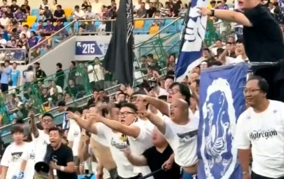 关于祸不及家人！媒体人：球迷需要引导形成积极的竞争文化的信息